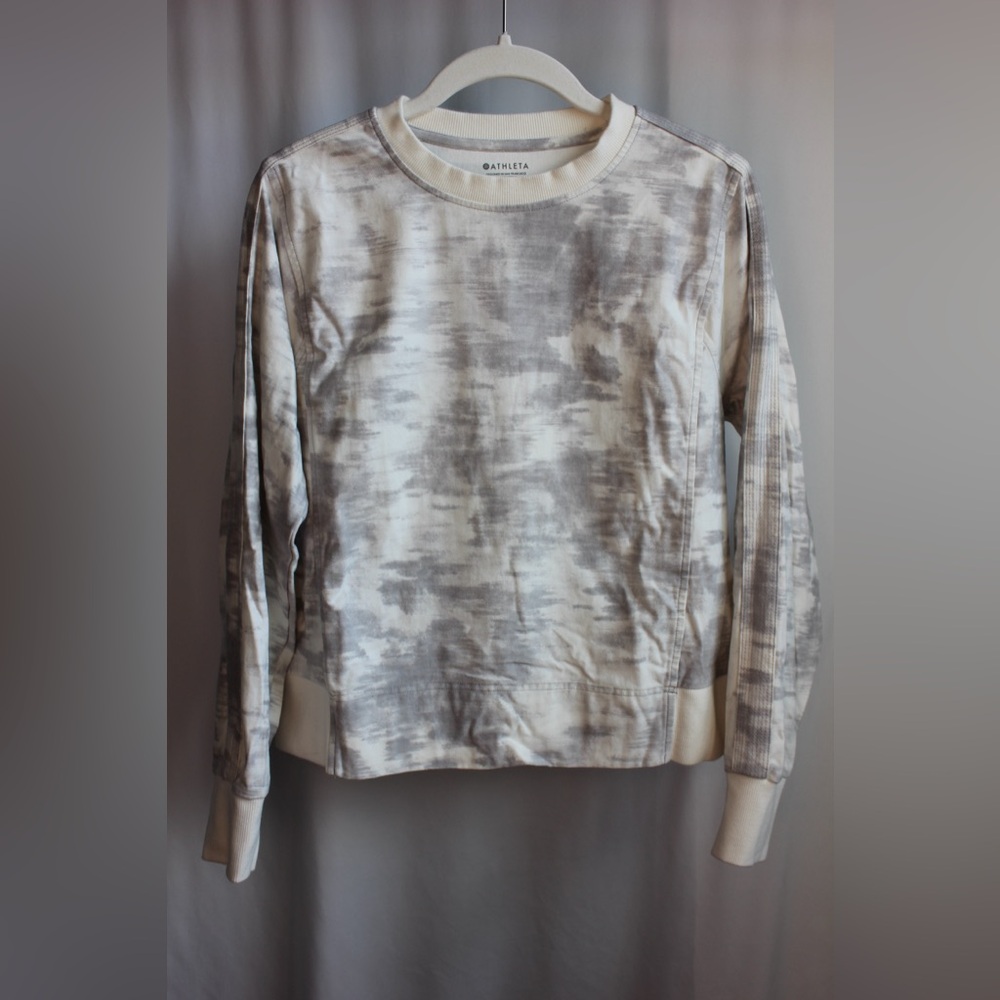 Athleta, Farallon Printed Crewneck Sweatshirt, Inversion Light Grey, Size: Small